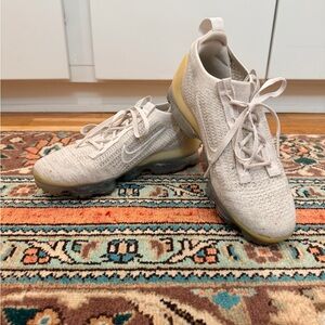 Nike Vapor Max Off-White Knit Sneakers